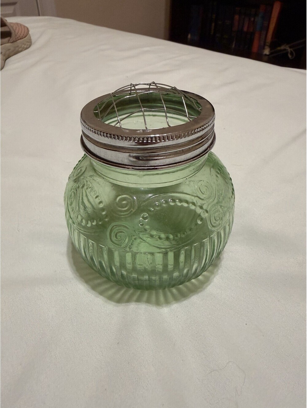 ASP VTG  2005 Green Glass Posy Dish Flower Vase W/Wire Frog Lid